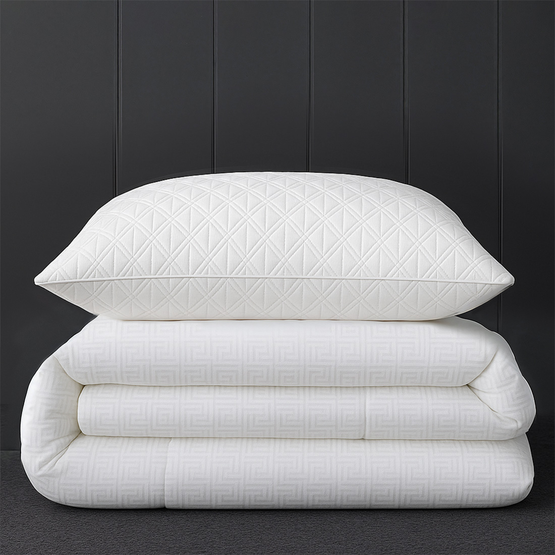 Set Jorgan Loft 140x220cm + 1 jastëk Loft 50x70cm